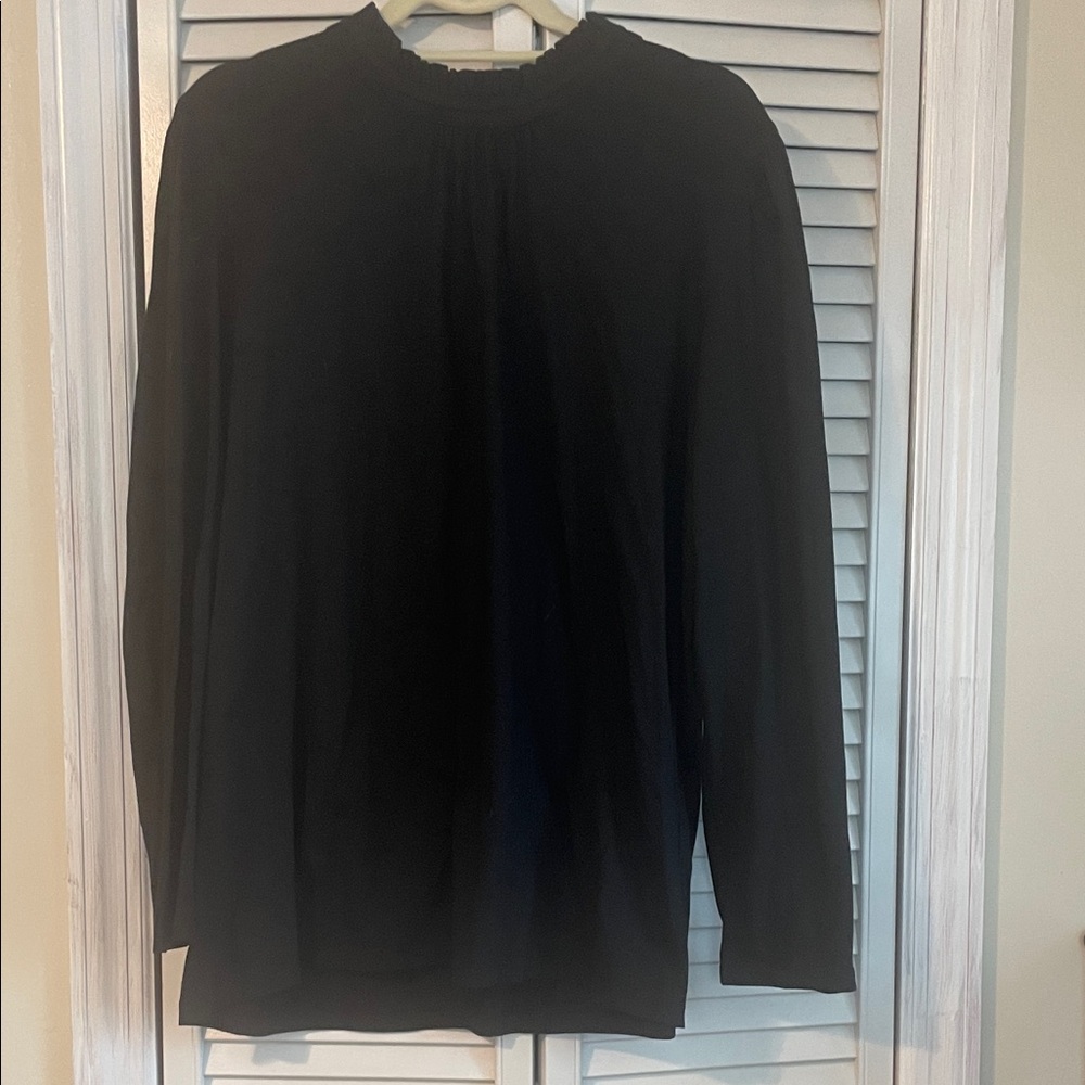 NWT top
